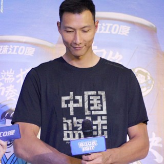 易建联宣布退役cba(易建联宣布退役CBA丶)
