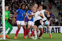 女足欧洲杯法国(女足欧洲杯法国女足对瑞典女足)