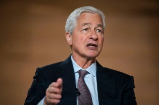 摩根大通CEO敦促解决关税不确定性 忧心美国长期经济联盟分崩离析