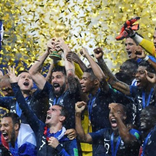 2018年法国夺得世界杯(2018法国夺得世界杯后唱坎特之歌有没有骂梅西)