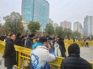 月薪更高6万元！实探上海2025年春季首场大型 *** 会，还开设“生育友好” *** 区