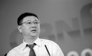 包含金地集团开盘跌超6%，董事长凌克辞职的词条