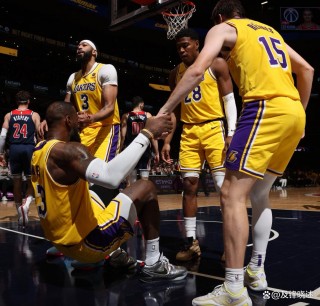 nba季后赛(nba季后赛排名最新)
