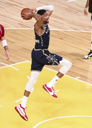 今天的nba比赛(今天的nba比赛回放)