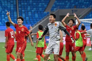 中国队vs伊朗亚洲杯(中国与伊朗亚洲杯比赛时间)