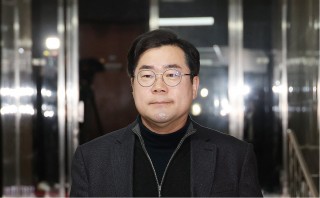 韩更大在野党：将启动对韩国代总统弹劾程序，具体时间和程序待定