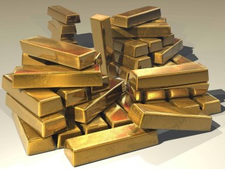 黄金投资的风险与回报如何平衡？这种平衡策略价值在不同市场环境下有何变化？