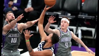 nba季前赛直播在线(nba季前赛直播cctv5)