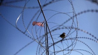 人民日报钟声：美国是多边贸易体制的更大破坏者