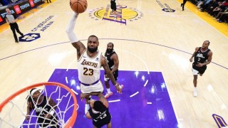 湖人今天比赛直播免费观看24(湖人今天比赛直播免费观看24nba直播吧)