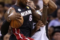 19年nba总决赛(19年NBA总决赛打了几场)