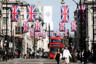 英国人口(英国人口多少亿人2023年)