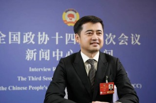 全国政协常委、安踏集团丁世忠：建议加大市场监管特别是 *** 平台监管