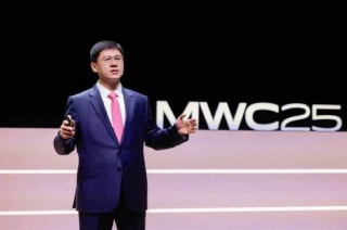 MWC前线｜华为 *** ：5G-A与AI相伴相生，将给运营商DOU与ARPU带来双位数增长
