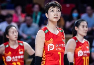天津女排今晚战况(天津女排今晚最新消息)