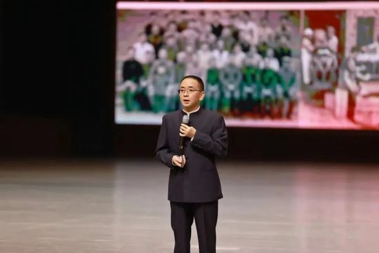 网传五粮液、泸州老窖等酒企向 *** 商发函：未经许可不能向互联网平台供货  第1张
