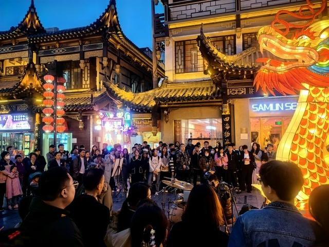 餐饮门店本周末将迎消费小高峰的简单介绍  第1张