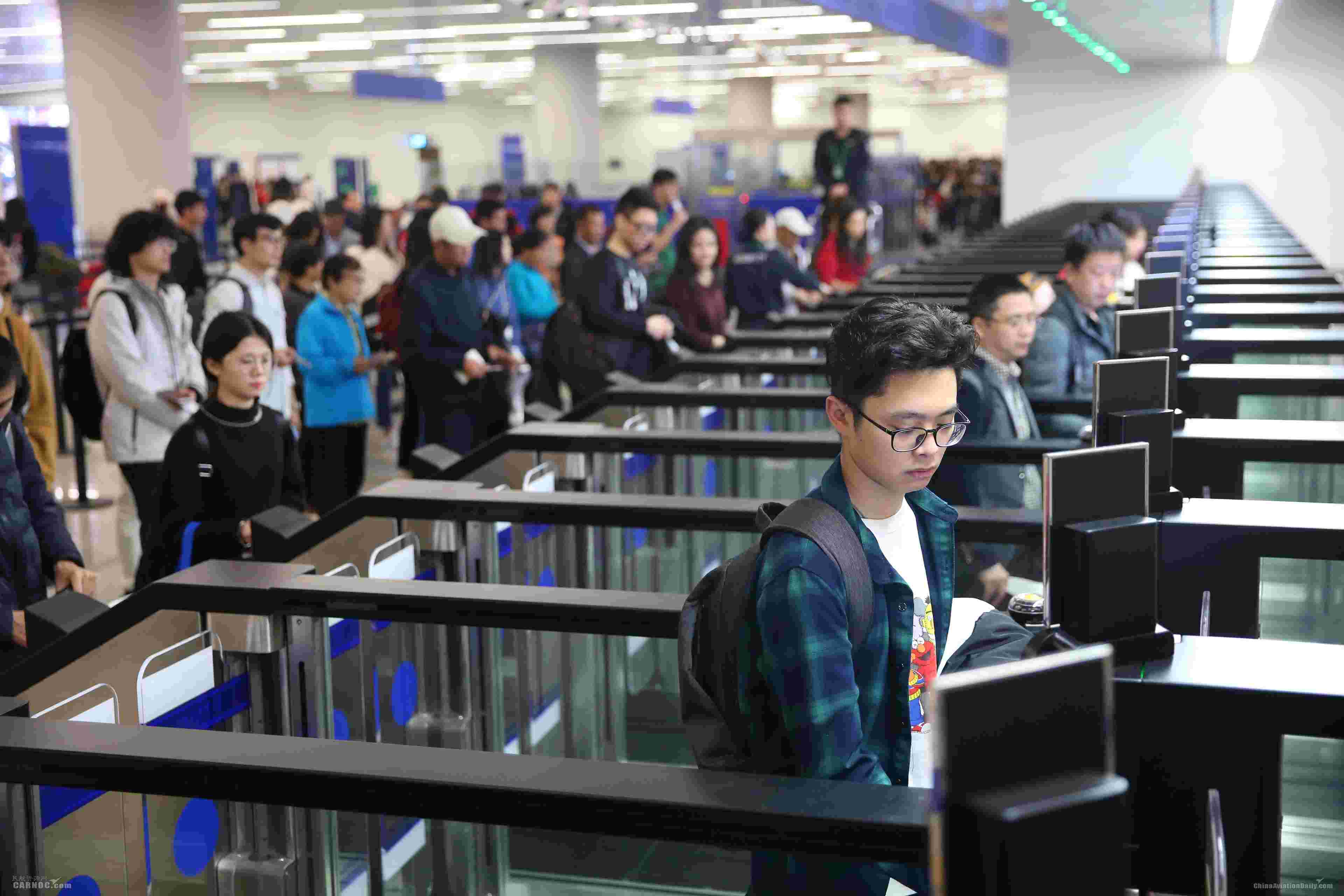 一季度重庆机场口岸出入境人员明显增长的简单介绍  第2张