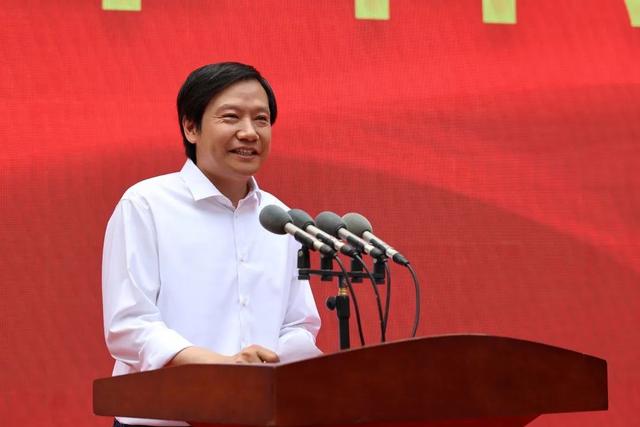 雷军们为何抛弃“扫地茅”石头科技？的简单介绍  第2张