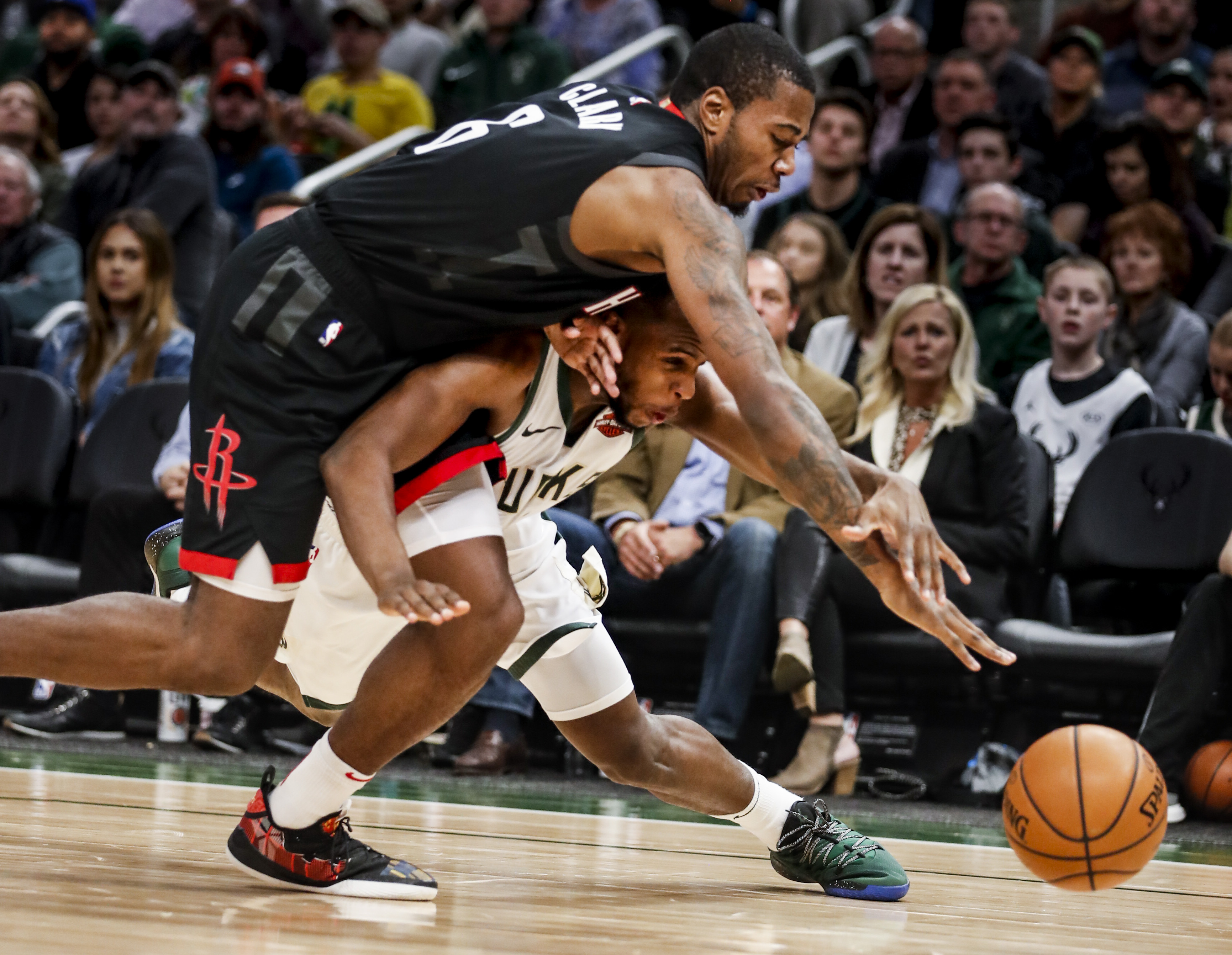 nba篮球比赛(NBA篮球比赛规则)  第2张