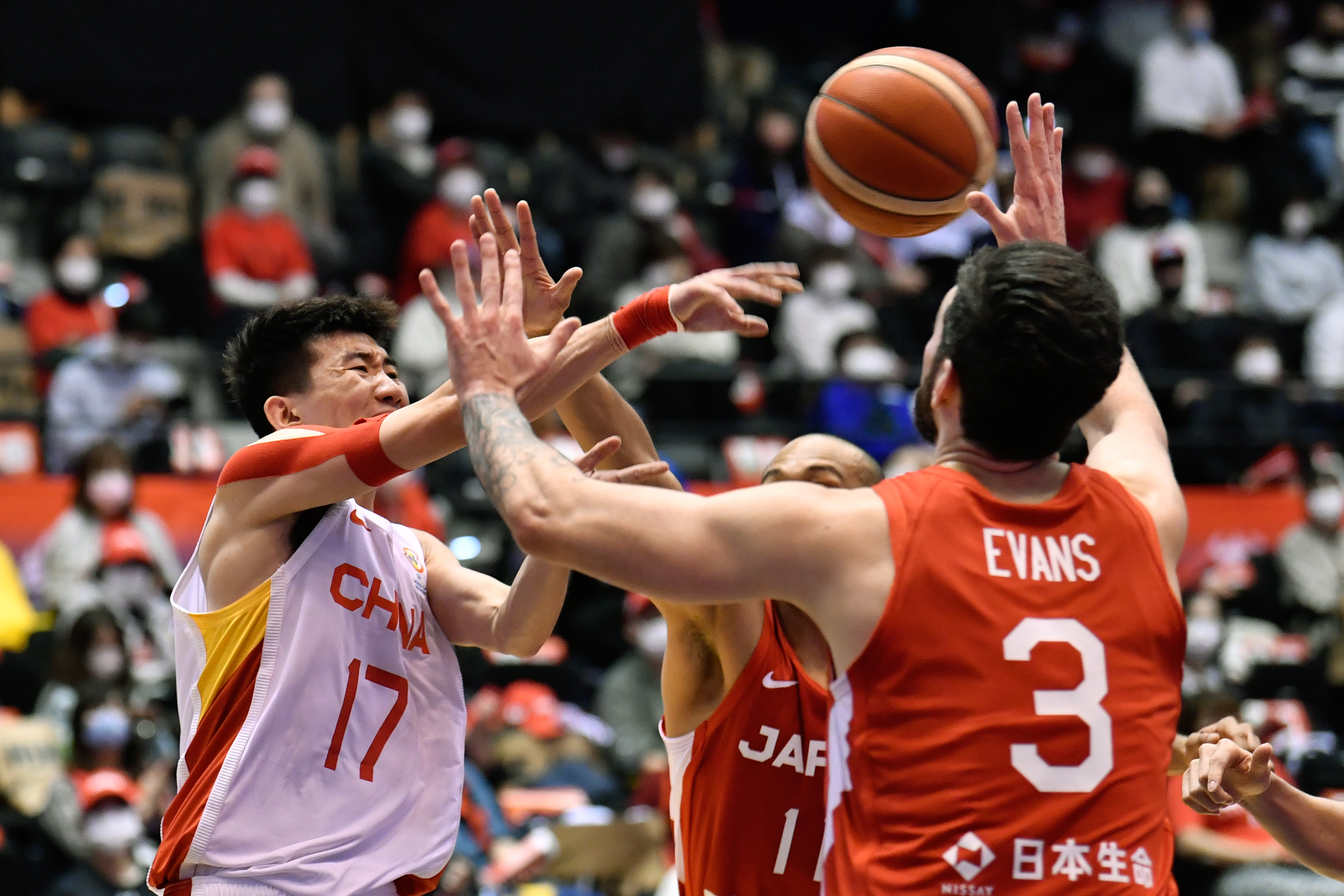 中国男篮对日本男篮直播(中国男篮对日本男篮直播间)  第1张