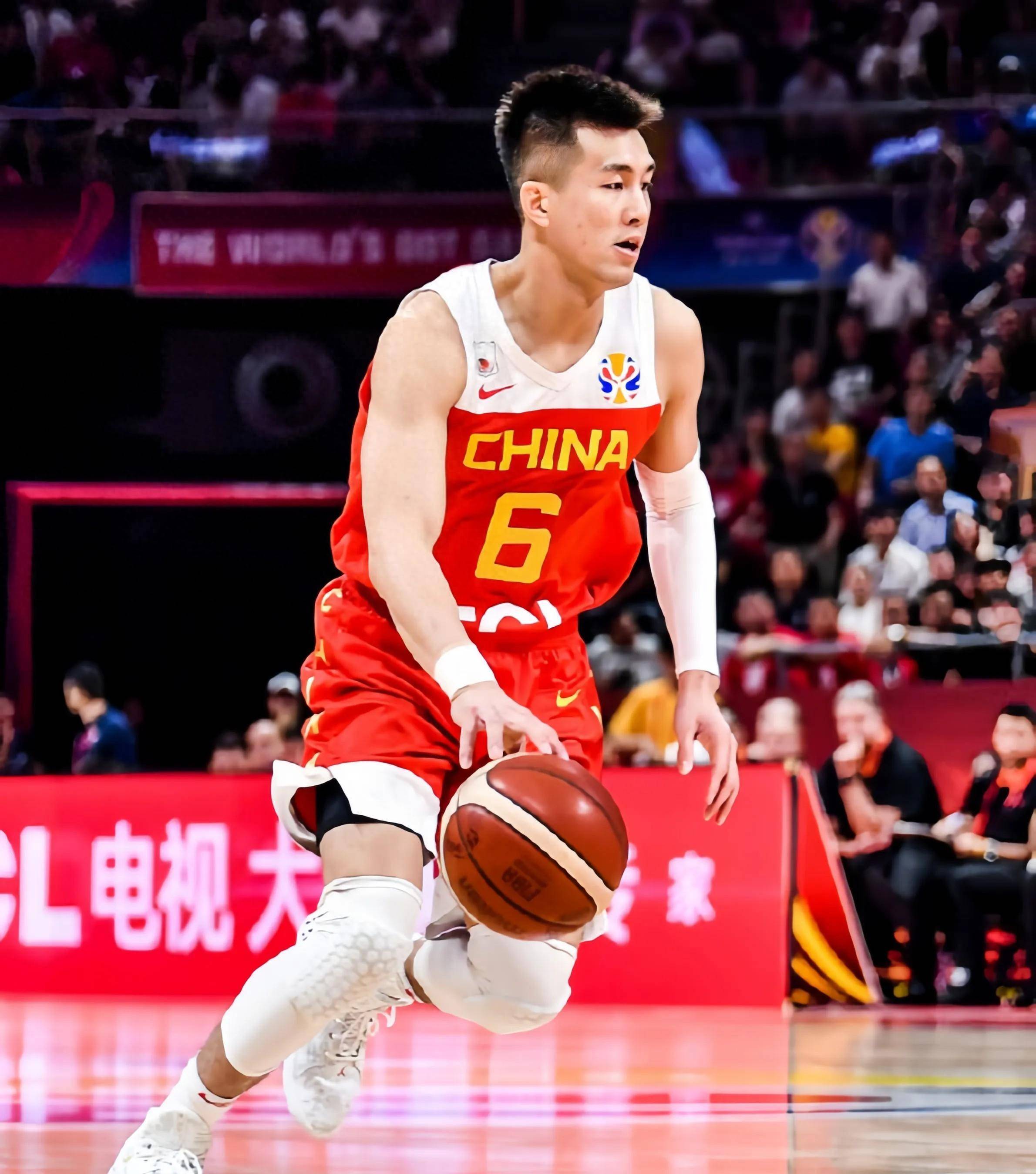 中国男篮世界杯球员名单(中国男篮世界杯球员名单全部)  第2张