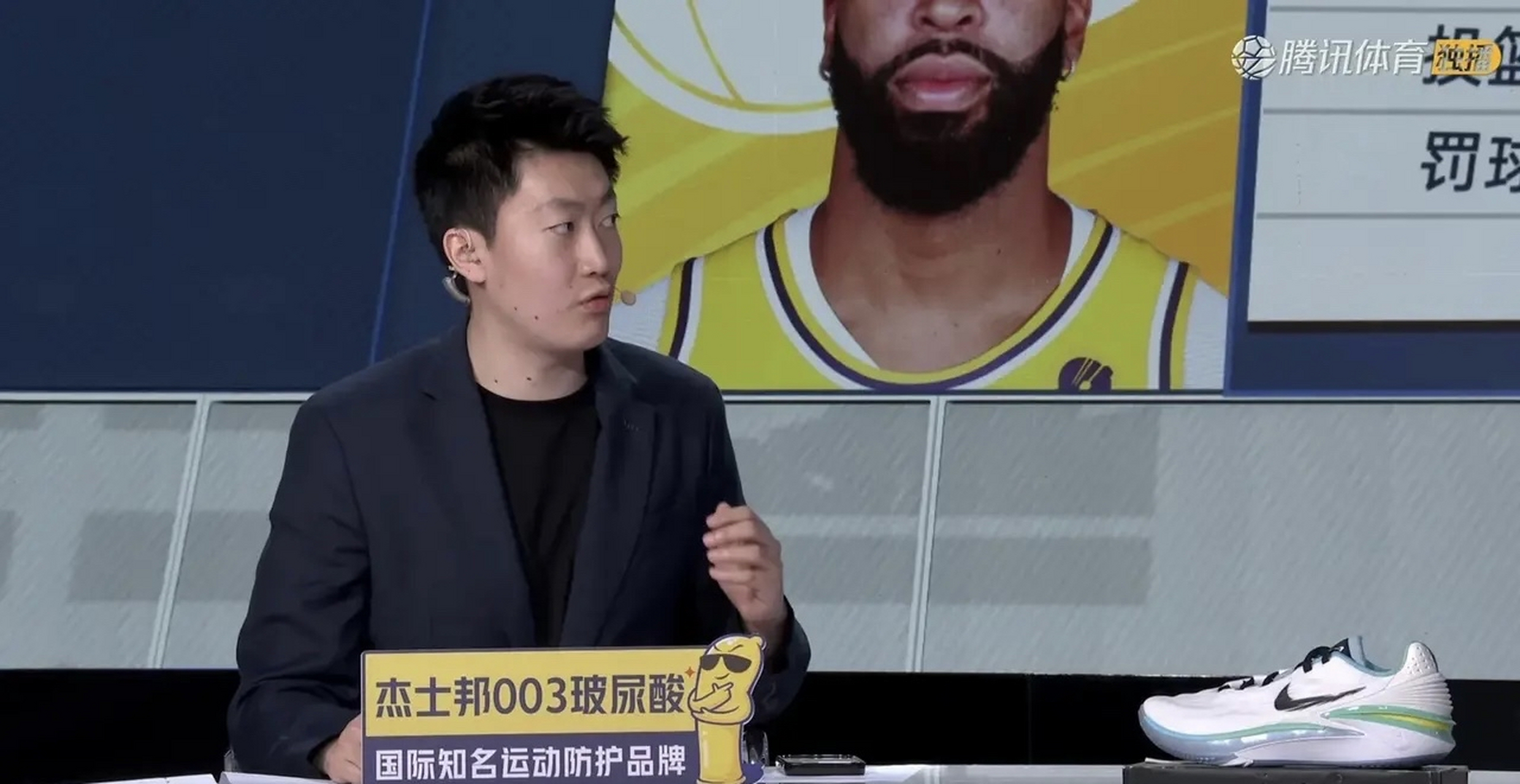 湖人对勇士直播在线观看(2021湖人对勇士在线直播)  第1张