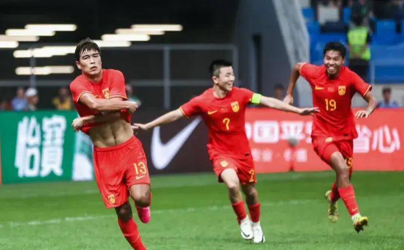 国足亚运队今晚直播(国足亚运队今晚直播吗)  第1张