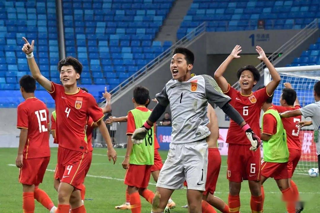 中国队vs伊朗亚洲杯(中国与伊朗亚洲杯比赛时间)  第2张