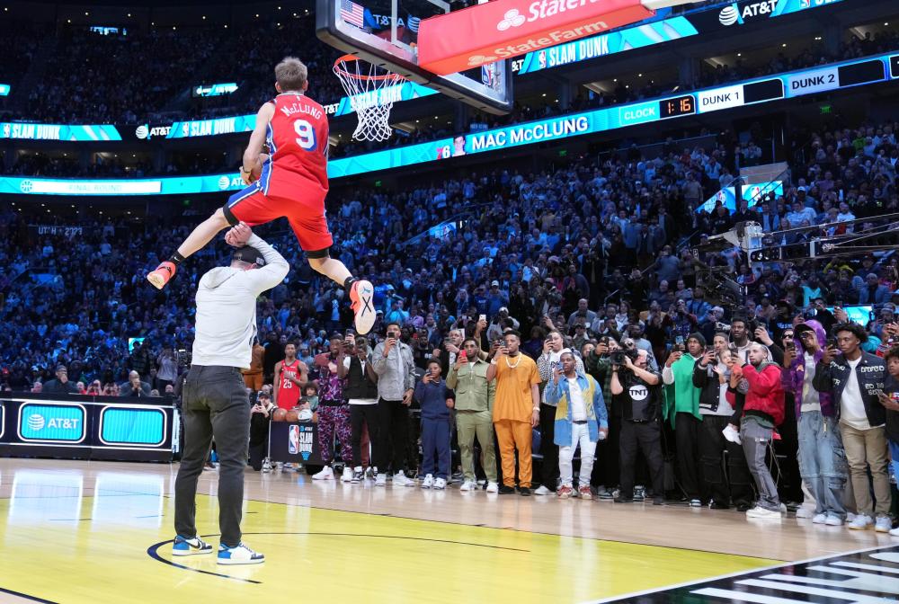 nba扣篮大赛精彩集锦(nba扣篮大赛精彩集锦图片)  第2张