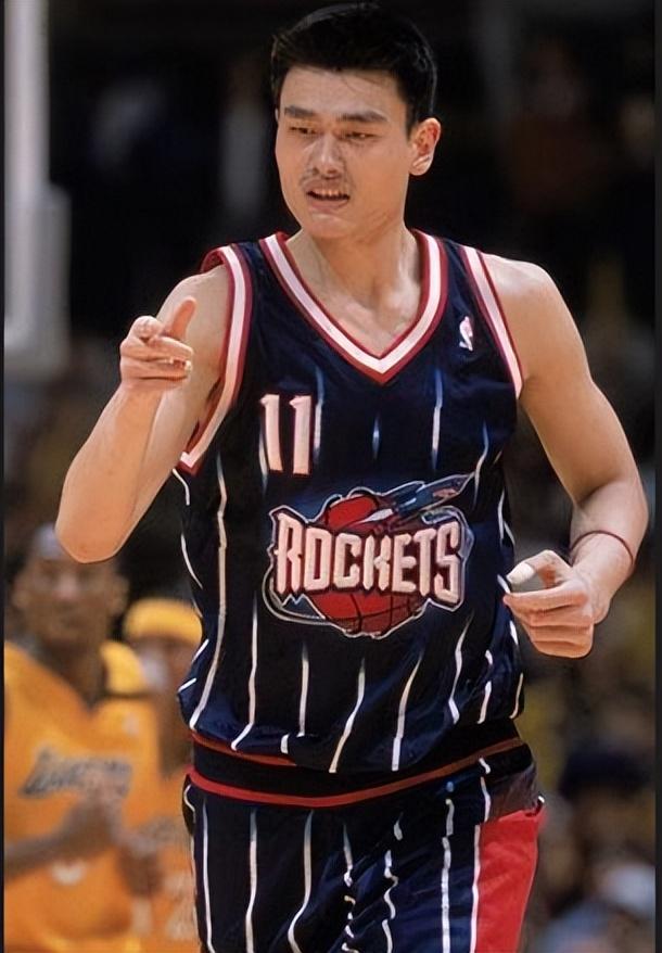 姚明在nba算什么水平(姚明在nba算什么水平的人)  第1张